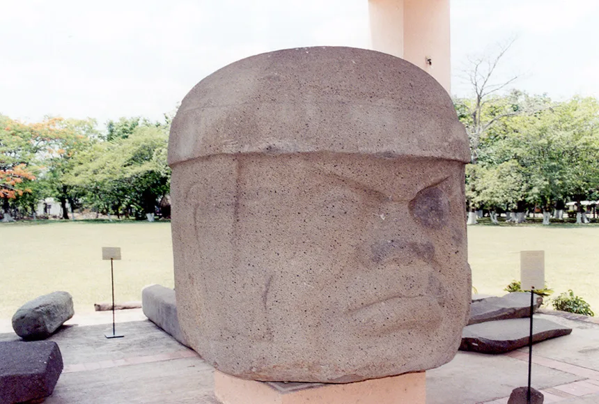 Zona arqueológica de Tres Zapotes