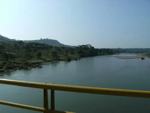 Río Tecolutla a su paso por Espinal