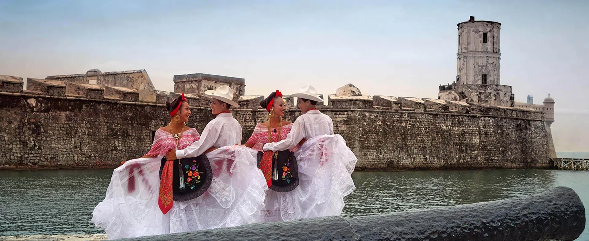 Primeros Pasos de Cortés